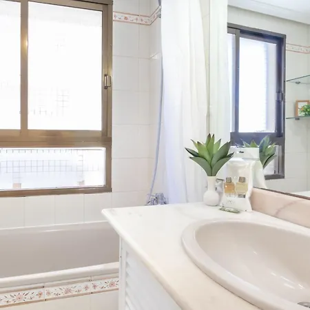 Apartment Sea Views Ll Marbella